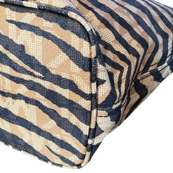 MICHAEL Michael Kors Vintage Tiger Print Animal Print Tote EUC - Picture 7 of 15
